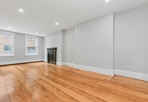 9 Chestnut St, Unit 1 in Boston, MA - Building Photo