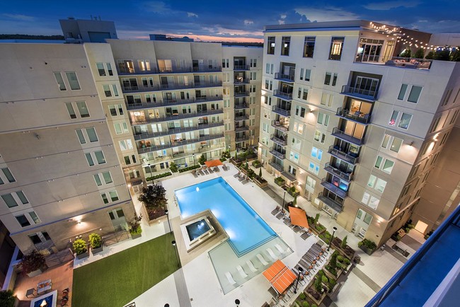 Venue Brookwood Apartments in Atlanta, GA - Building Photo - Building Photo