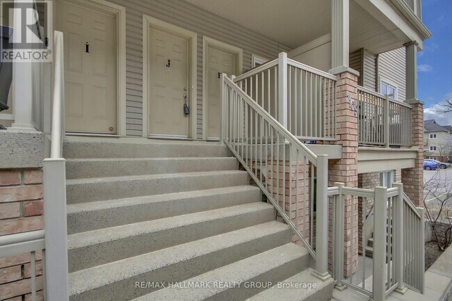 1109 Stittsville Main St in Ottawa, ON - Building Photo - Building Photo