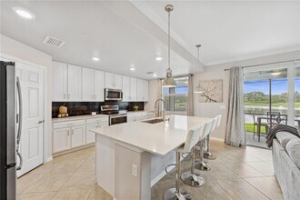 917 Tidewater Shores Loop in Bradenton, FL - Building Photo - Building Photo