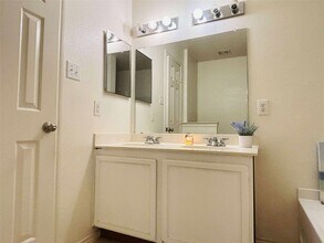 16133 Windsong Ct in Justin, TX - Building Photo - Building Photo