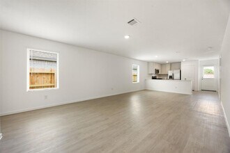 27418 Sweetwater Bay Dr in Katy, TX - Foto de edificio - Building Photo