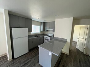 1154 Olivera St in Guadalupe, CA - Building Photo - Building Photo