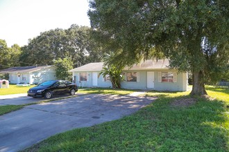 Palmetto Duplex Portfolio in Palmetto, FL - Foto de edificio - Building Photo