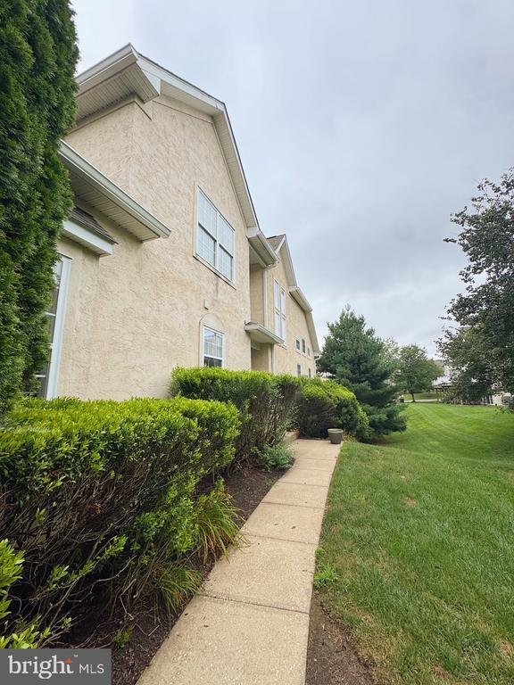property at 59 Old Barn Dr