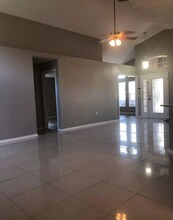 11382 Aston Hall Dr S in Jacksonville, FL - Building Photo - Building Photo