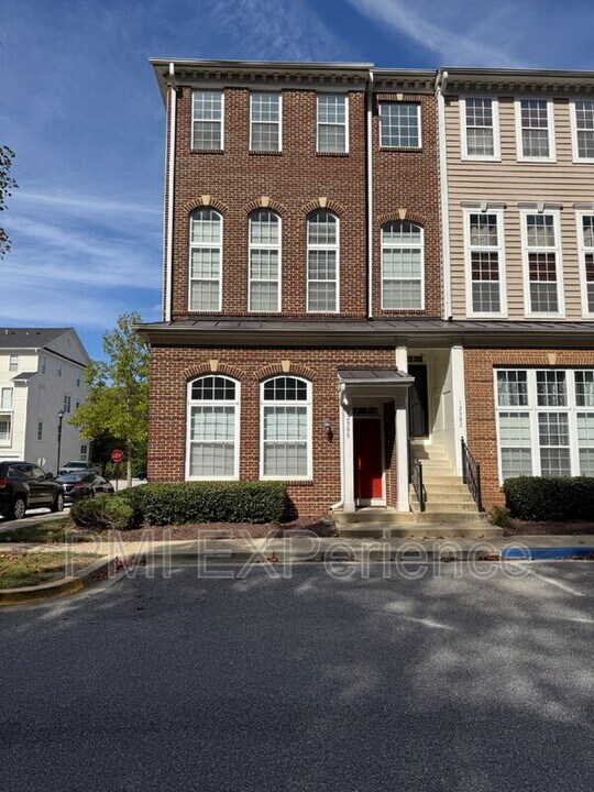 12302 Open View Ln in Kettering, MD - Building Photo