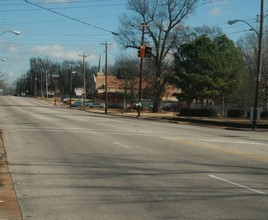 750 Chelsea Ave in Memphis, TN - Building Photo - Building Photo