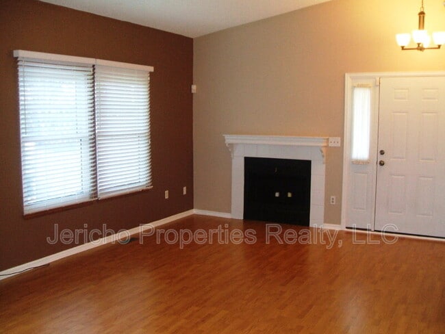 property at 1819 S Union Blvd