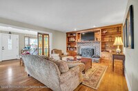 200 Pershing Blvd photo'