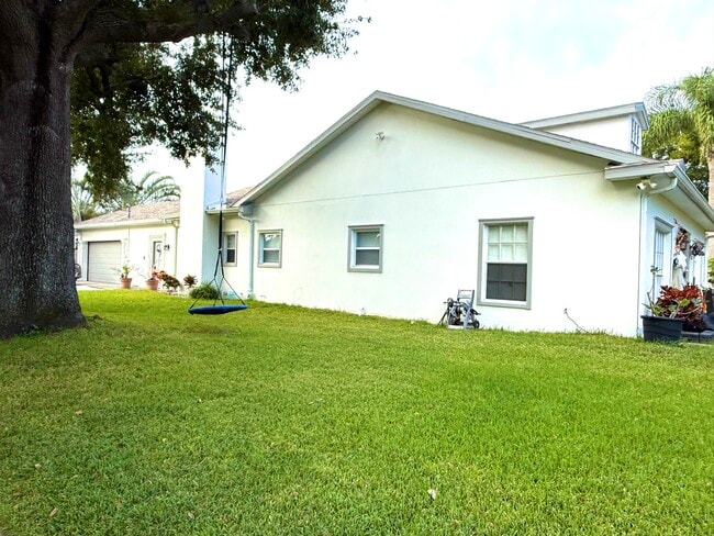4102 W Sevilla St in Tampa, FL - Building Photo - Building Photo