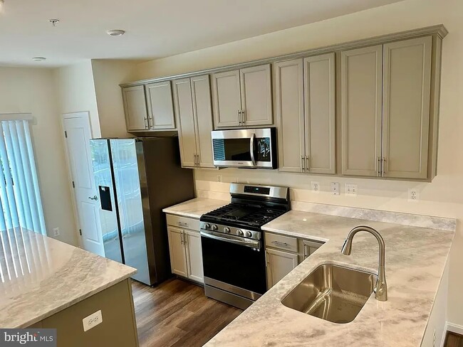 209 Jenkins Way in Glen Burnie, MD - Building Photo - Building Photo