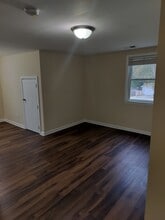 239 S Locust St, Unit 239 1/2 in Manteno, IL - Building Photo - Building Photo