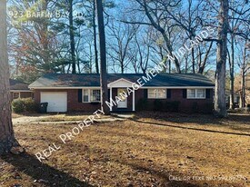 923 Baffin Bay Rd in Columbia, SC - Building Photo