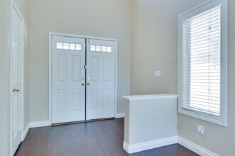 1811 Falling Tree Ave in North Las Vegas, NV - Building Photo - Building Photo
