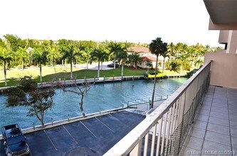1800 NE 114th St-Unit -502 in Miami, FL - Building Photo - Building Photo