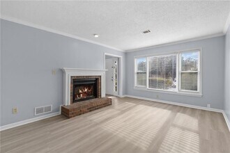 253 Triple Oaks Dr in Tucker, GA - Building Photo - Building Photo