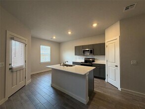 18080 Lantana Loop in Newalla, OK - Building Photo - Building Photo