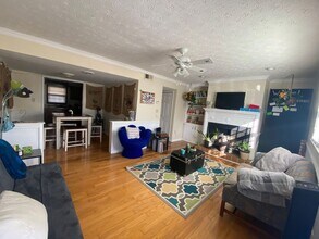 1905 S Milledge Ave in Athens, GA - Foto de edificio - Building Photo