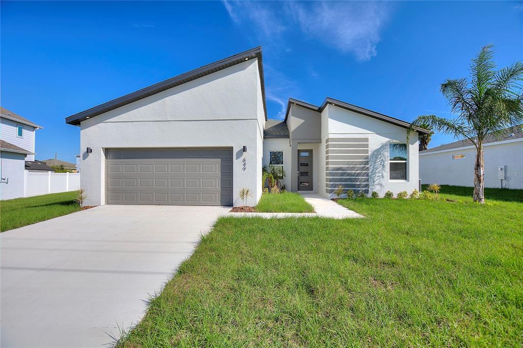 649 James Ct in Kissimmee, FL - Building Photo