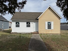 1612 8th Ave in Knoxville, TN - Building Photo