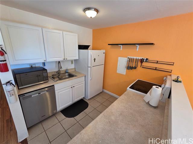 84-687-687 Ala Mahiku St in Waianae, HI - Building Photo - Building Photo