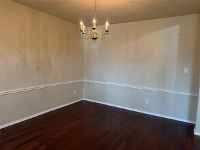 7218 Broadelm Dr in Houston, TX - Building Photo - Building Photo