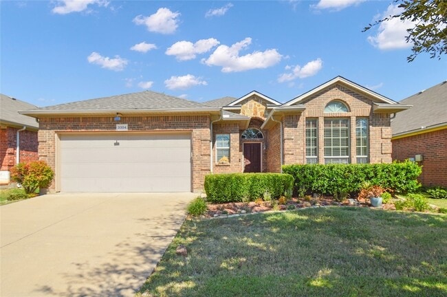 3304 Stonecrop Trail in Argyle, TX - Foto de edificio - Building Photo