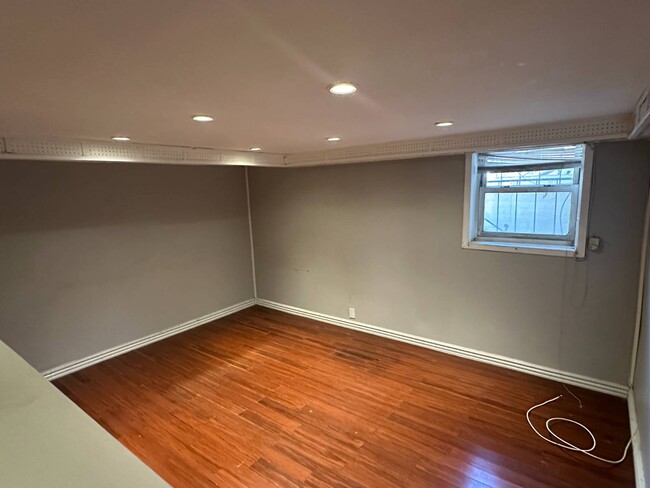 10206 Avenue J-Unit -0 in Brooklyn, NY - Building Photo - Building Photo