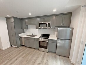 5308 Sepulveda Blvd in Los Angeles, CA - Building Photo - Building Photo