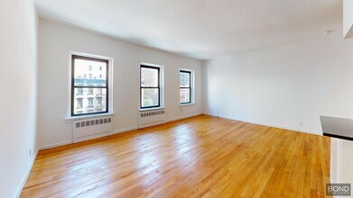 947 1st Ave in New York, NY - Building Photo - Building Photo