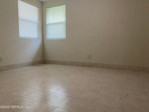 3139 Cecelia St in Jacksonville, FL - Building Photo - Building Photo