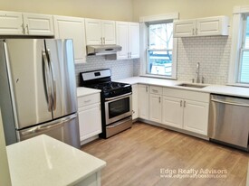 35 Faneuil St, Unit 1 in Boston, MA - Building Photo