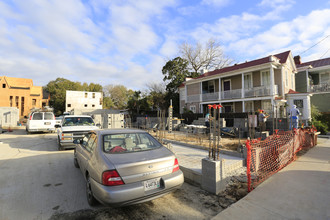 Sanctuary Court in Charleston, SC - Building Photo - Building Photo