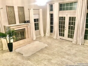 1840 Fm 536 in Pleasanton, TX - Building Photo - Building Photo