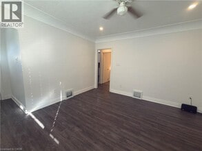 85 E 11th St in Hamilton, ON - Building Photo - Building Photo