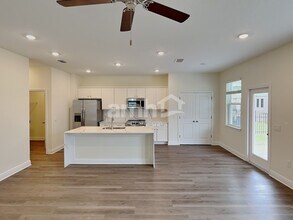 5944 Pinewood Ests Dr in St. Cloud, FL - Building Photo - Building Photo