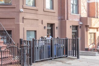 125-127 Lefferts Pl in Brooklyn, NY - Building Photo - Building Photo