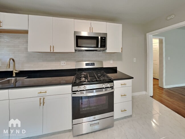 1319 Campbellton Rd SW in Atlanta, GA - Building Photo - Building Photo