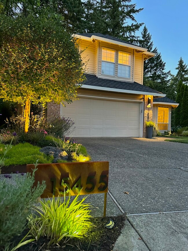 15455 SW Gleneden Dr in Beaverton, OR - Building Photo - Building Photo