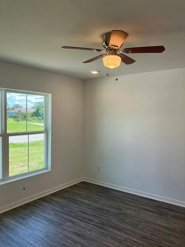 1736 Boswell St in North Port, FL - Building Photo - Building Photo