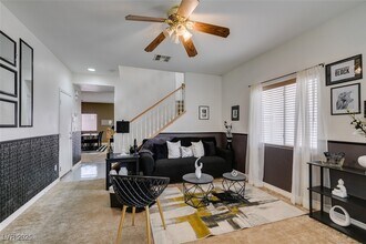 312 Sierra Breeze Ave in North Las Vegas, NV - Building Photo - Building Photo