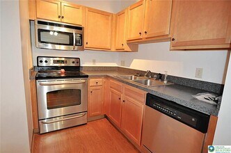 2121 Hokendauqua Ave in Northampton, PA - Building Photo - Building Photo