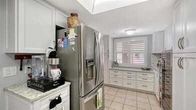 6505 Stone River Rd in Bradenton, FL - Building Photo - Building Photo