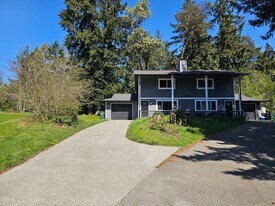 9128 Tolo Ct NE in Olympia, WA - Building Photo