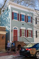 1310 33rd St NW in Washington, DC - Building Photo