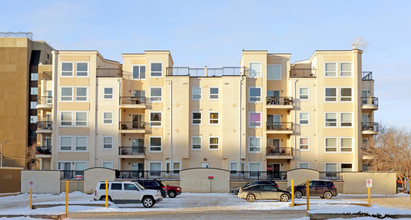 Monaco in Edmonton, AB - Building Photo - Building Photo