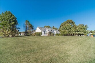 231 Windermere Dr in Loganville, GA - Building Photo - Building Photo