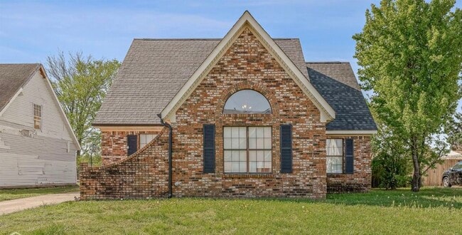 property at 4517 Jamaica Pl
