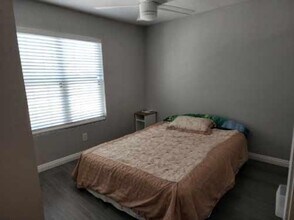 13602 Ironstone Cir in Victorville, CA - Building Photo - Building Photo
